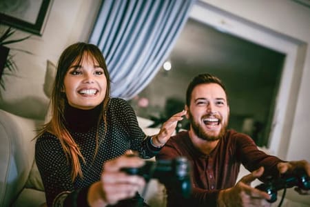 A List of 18 Romantic Things to Do for Your Girlfriend