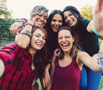 Polyamorous dating