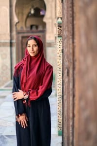 Dating Persian girls