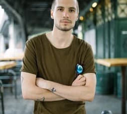 Dating single German boys