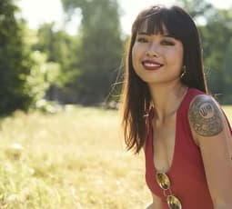 Dating Chinese girls