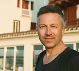 Dating single Polish guys