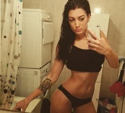 Dating Hungarian singles